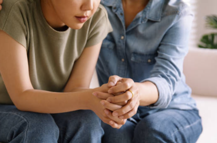 Comfort and support - hands together